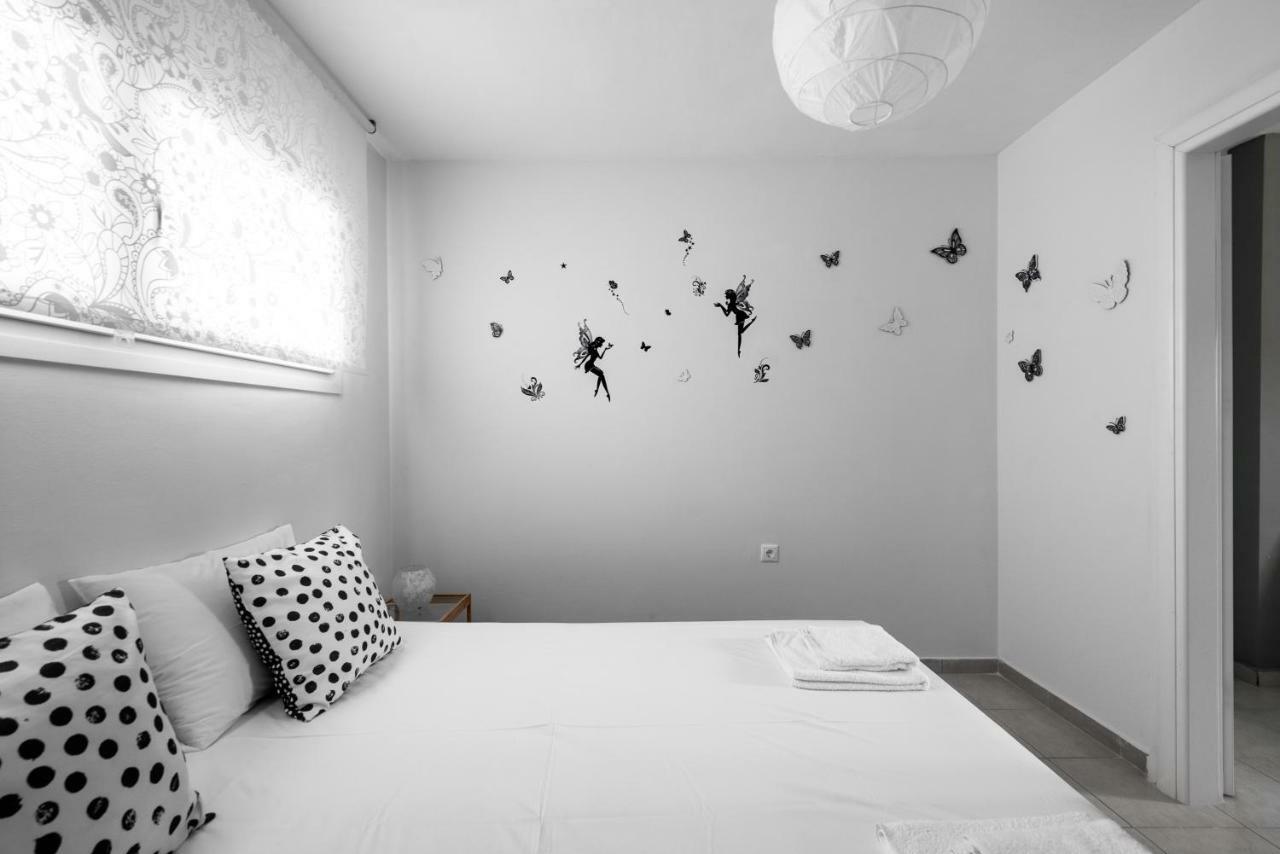 Nikiti Maisonette On The Beach By Luxlikehome Никити Экстерьер фото