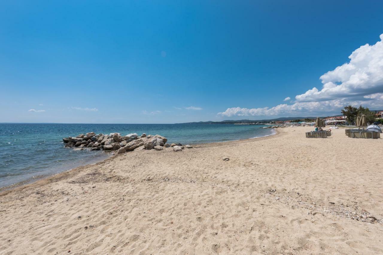 Nikiti Maisonette On The Beach By Luxlikehome Никити Экстерьер фото